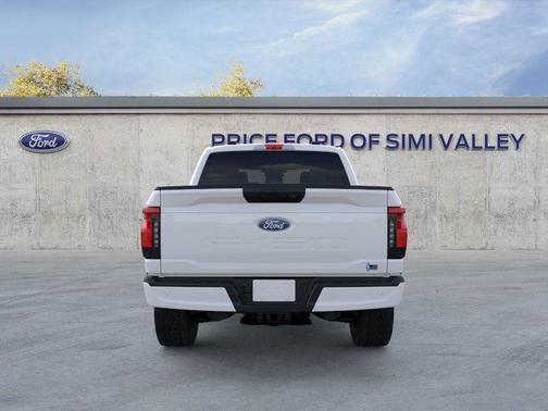 2025 Ford F-150 Lightning XLT