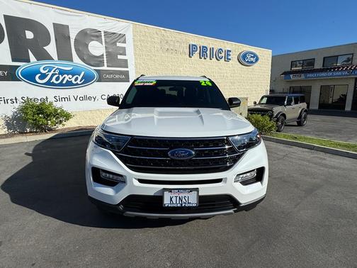 2024 Ford Explorer XLT