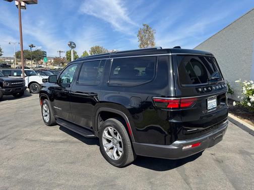 2022 Jeep Wagoneer Series II