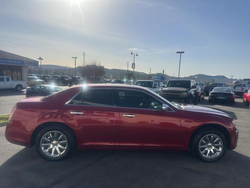 2012 Chrysler 300 Limited