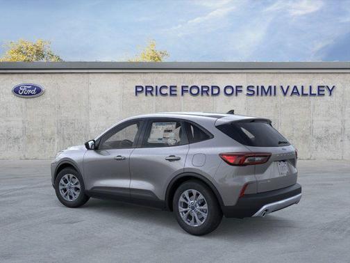 Carbonized Gray Metallic 2025 Ford Escape Active