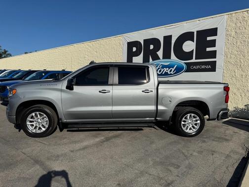 2024 Chevrolet Silverado 1500 RST