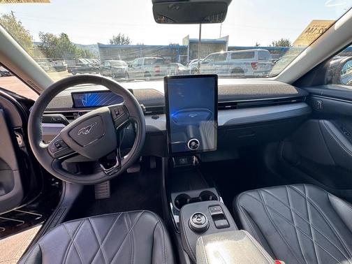 2023 Ford Mustang Mach-E Select