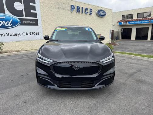 2022 Ford Mustang Mach-E Select