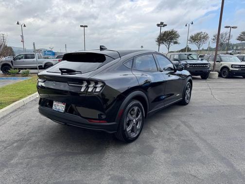 2022 Ford Mustang Mach-E Select
