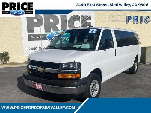 2022 Chevrolet Express 3500 LT