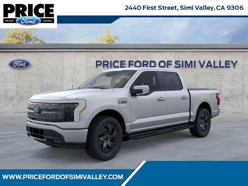 2025 Ford F-150 Lightning LARIAT