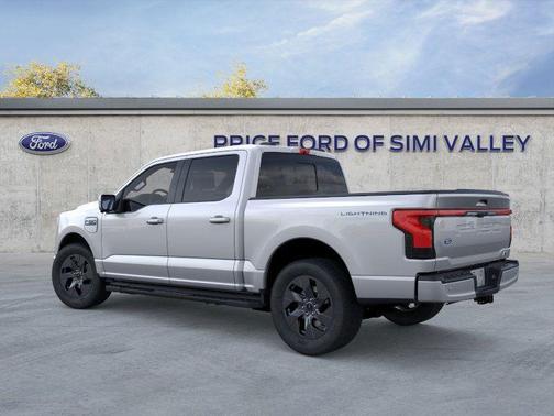 2025 Ford F-150 Lightning LARIAT