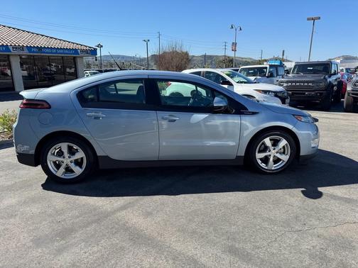 2014 Chevrolet Volt Base