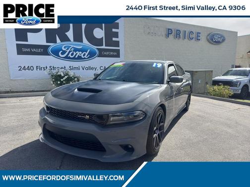 2019 Dodge Charger Scat Pack