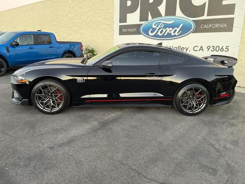 2022 Ford Mustang Mach 1