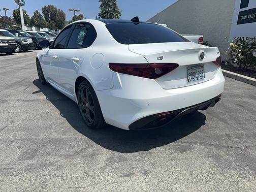 2023 Alfa Romeo Giulia Veloce