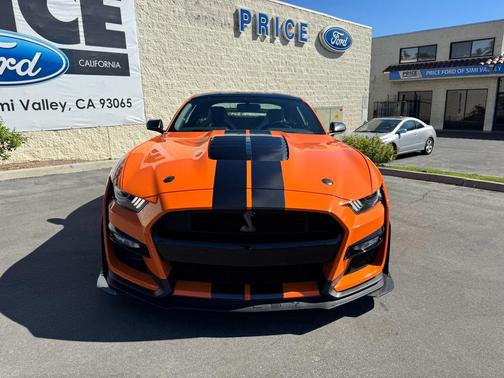 2020 Ford Shelby GT500 Base