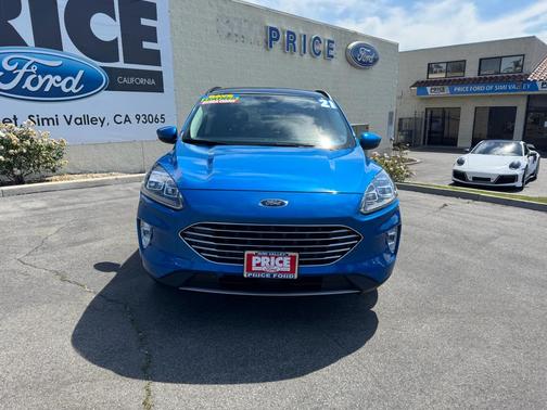 2021 Ford Escape Titanium Hybrid