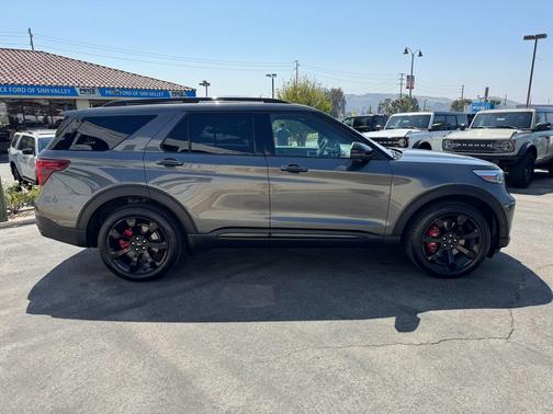Magnetic Metallic 2020 Ford Explorer ST