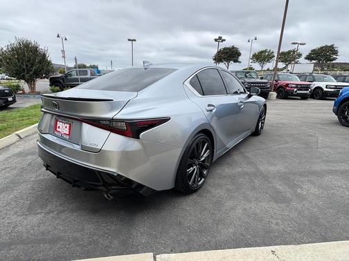 2024 Lexus IS 350 F SPORT Design