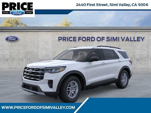 Space White Metallic 2026 Ford Explorer Active