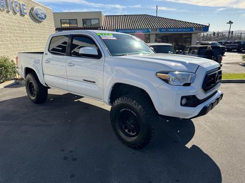 2023 Toyota Tacoma SR5
