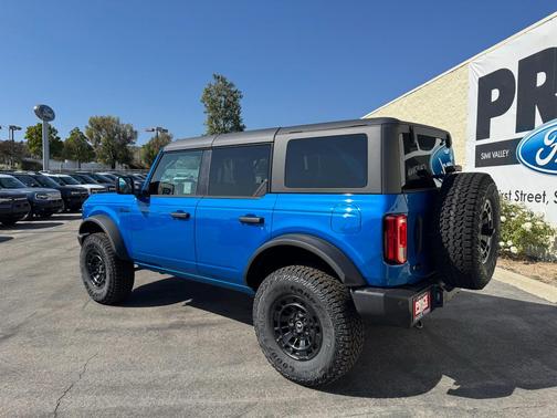 Velocity Blue Metallic 2026 Ford Bronco Big Bend