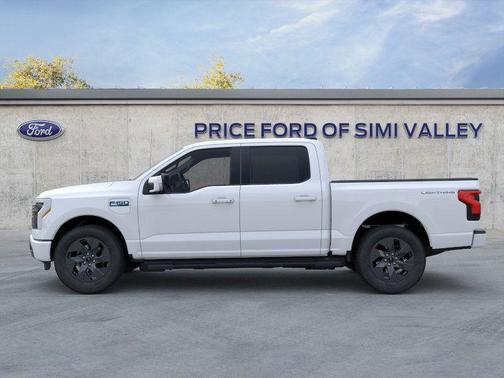 2025 Ford F-150 Lightning LARIAT