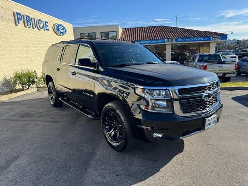 2017 Chevrolet Suburban LT