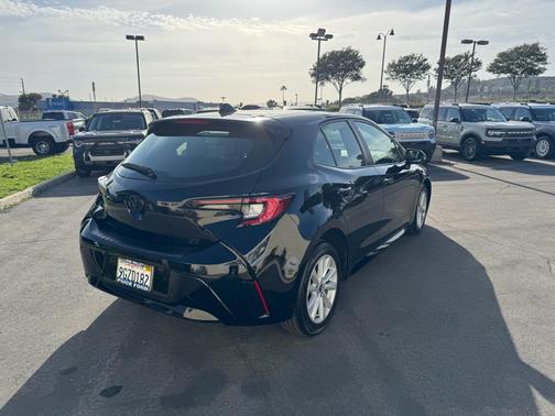 2023 Toyota Corolla Hatchback SE