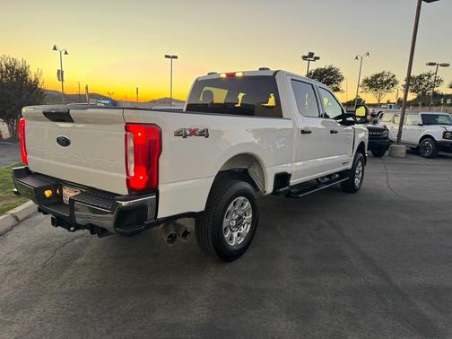 2024 Ford F-250 XLT