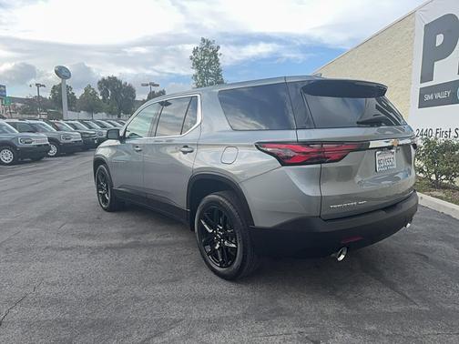 2023 Chevrolet Traverse LS