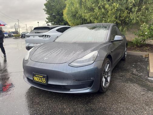 2021 Tesla Model 3 Long Range