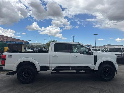 Oxford White 2026 Ford F-250 Lariat