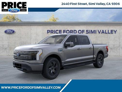 2025 Ford F-150 Lightning LARIAT