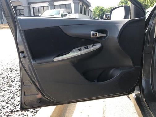 2011 Toyota Corolla