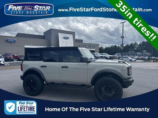 2025 Ford Bronco Base