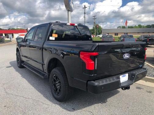 2025 Ford F-150 Lightning XLT