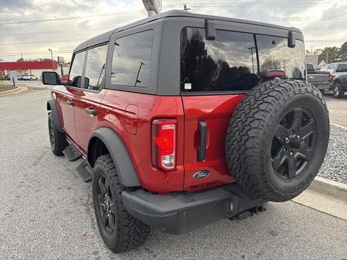 2024 Ford Bronco Black Diamond