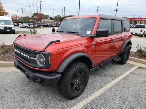 2024 Ford Bronco Black Diamond