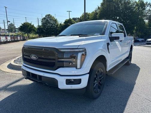 Oxford White 2025 Ford F-150 Lariat