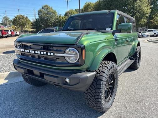 2025 Ford Bronco Outer Banks