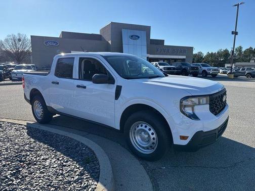 2025 Ford Maverick XL