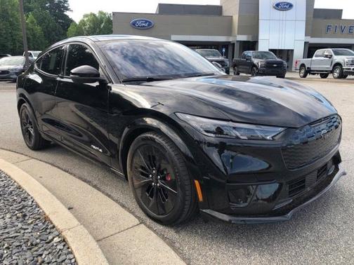 2025 Ford Mustang Mach-E GT