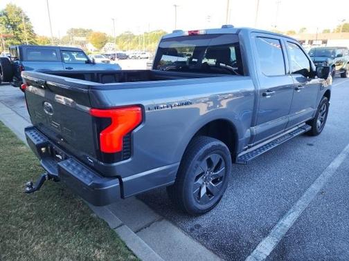 2023 Ford F-150 Lightning XLT