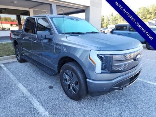 2023 Ford F-150 Lightning XLT