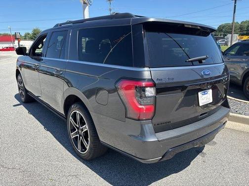 Magnetic Metallic 2021 Ford Expedition Max Limited