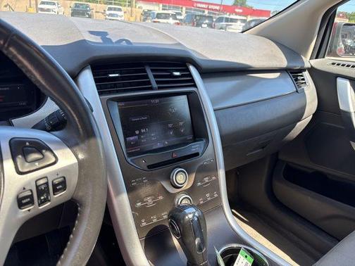 Red 2013 Ford Edge SEL