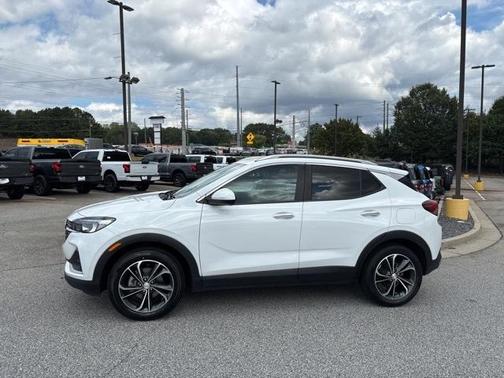 2022 Buick Encore GX Select