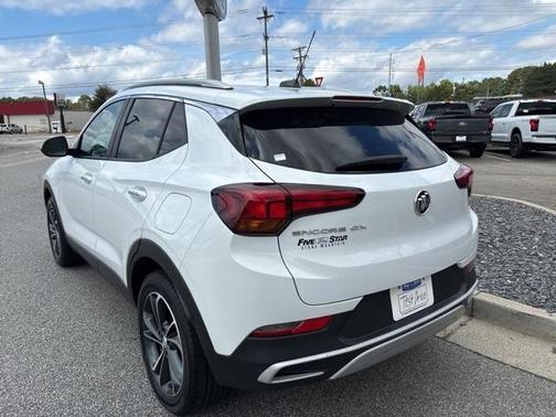 2022 Buick Encore GX Select