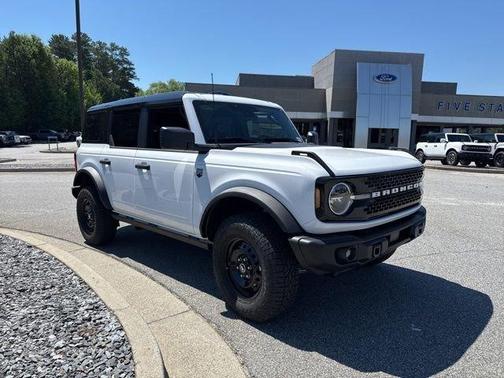 Oxford White 2026 Ford Bronco Big Bend