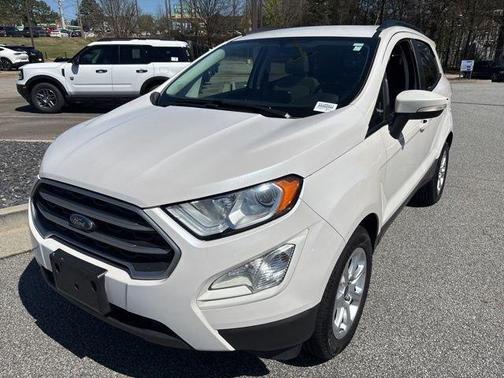 White Platinum Clearcoat Metallic 2018 Ford EcoSport SE