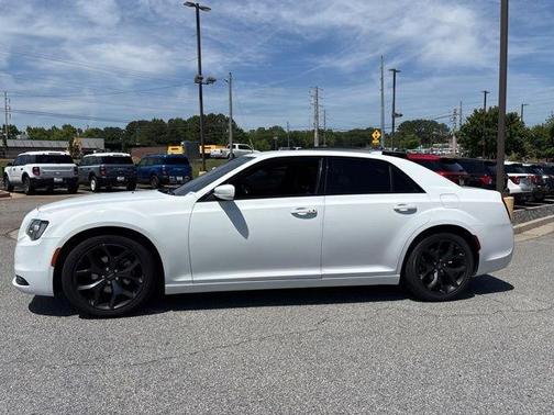 Bright White Clearcoat 2021 Chrysler 300 S