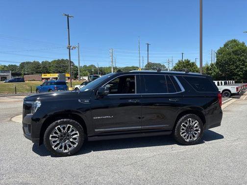 Onyx Black 2023 GMC Yukon Denali Ultimate